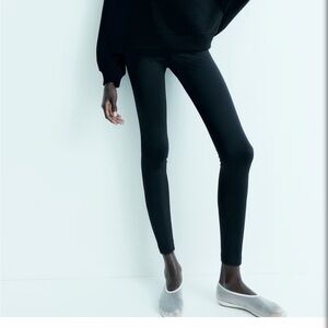 H&M Black High-Waisted Leggings